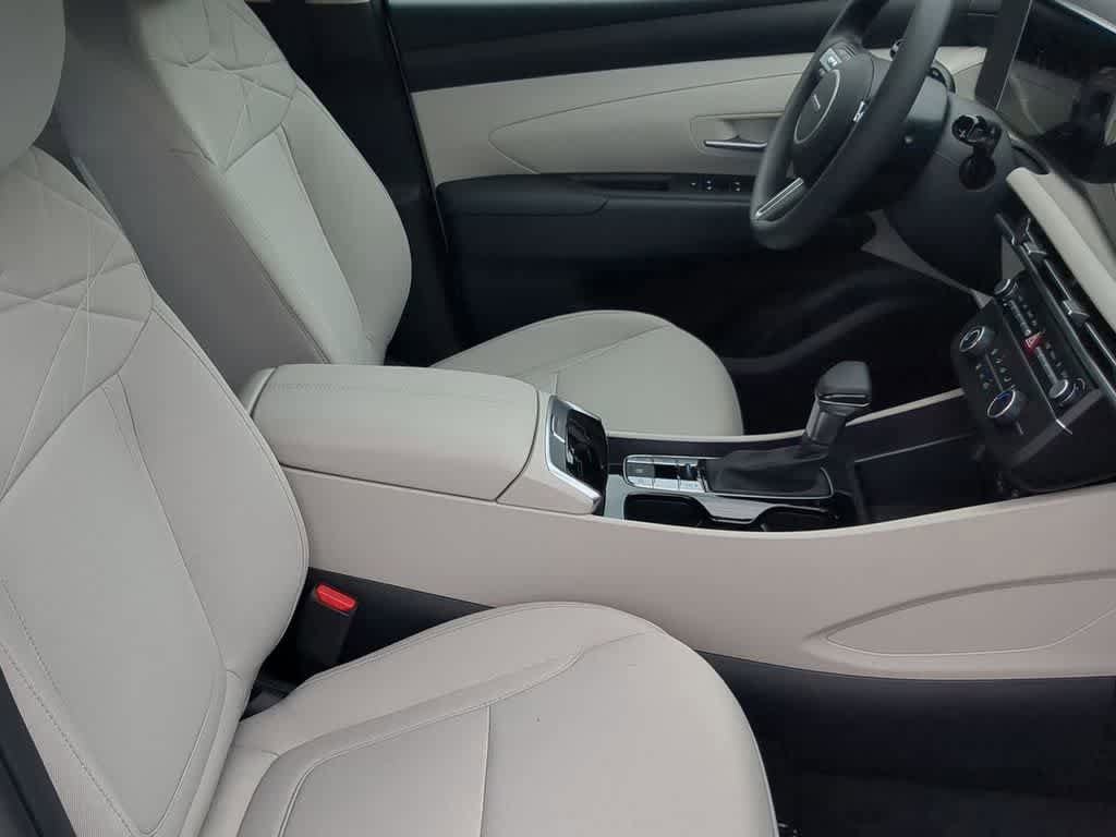 New 2026 Hyundai Tucson SE image 22
