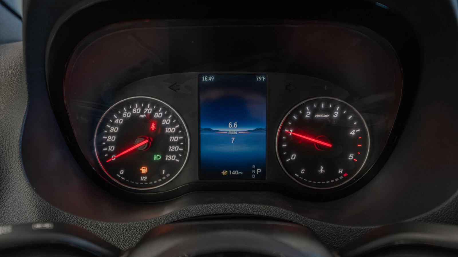 Used 2025 Mercedes-Benz Sprinter 2500 image 10