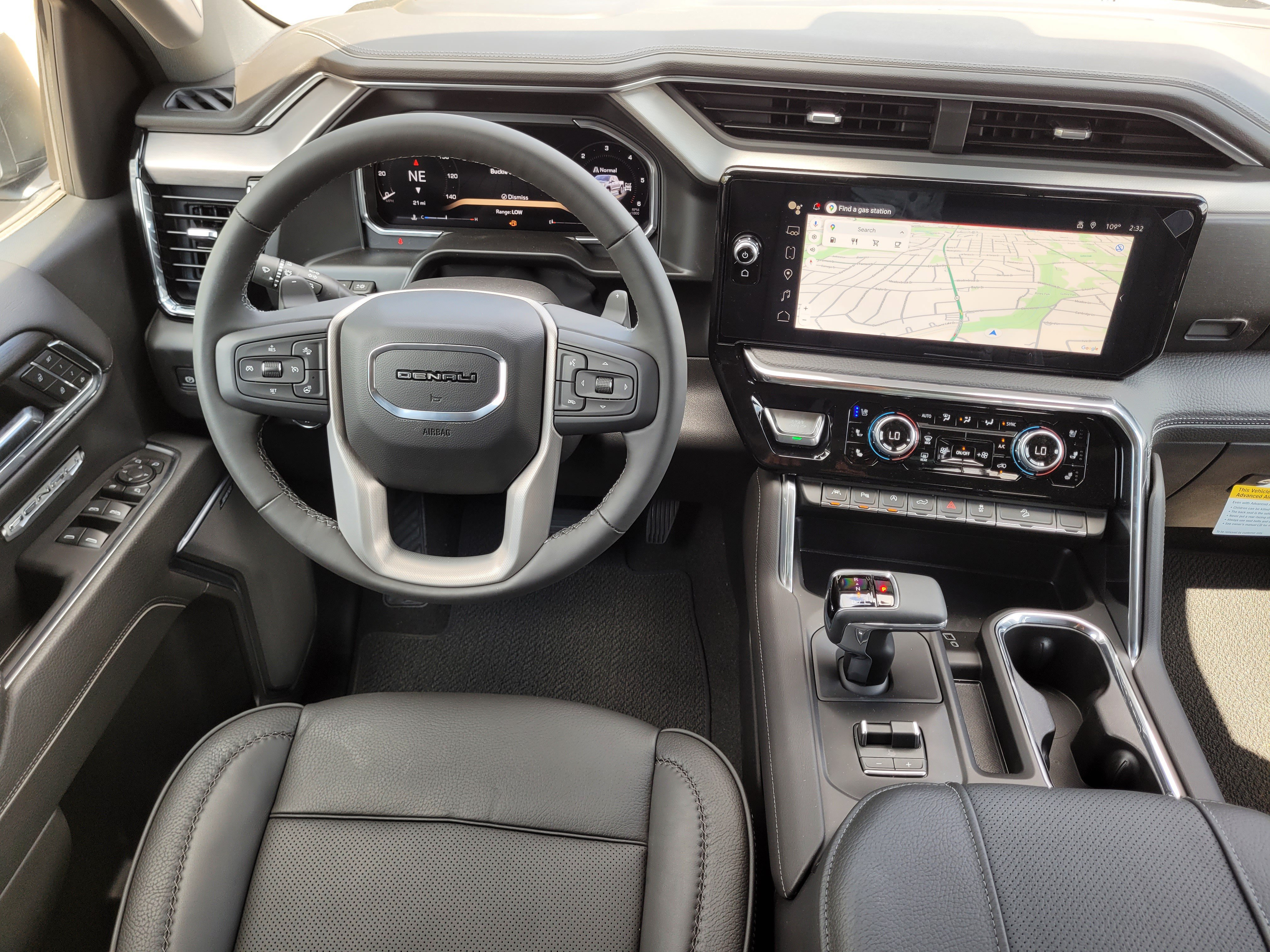 New 2026 GMC Sierra 1500 Denali w/ Denali Reserve Package AWD/4WD image 11