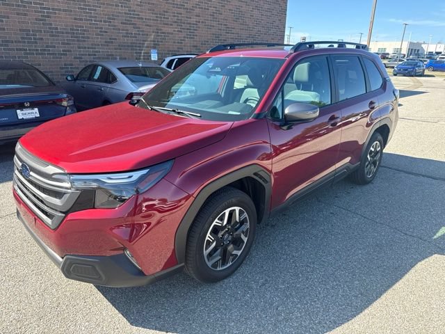 Used 2026 Subaru Forester Premium AWD/4WD image 1