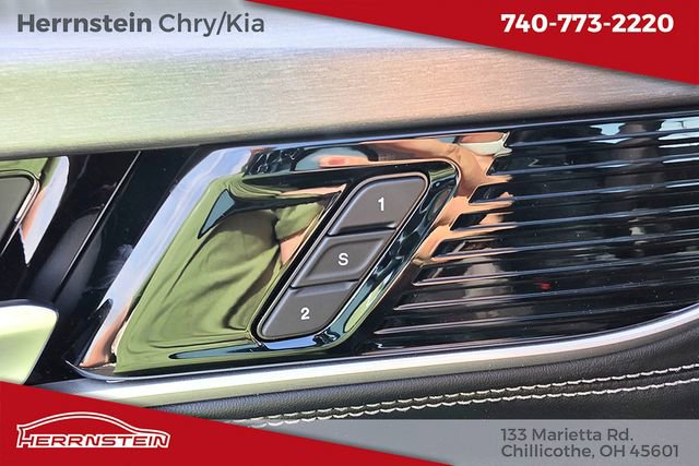 New 2026 Jeep Grand Wagoneer 4WD image 16