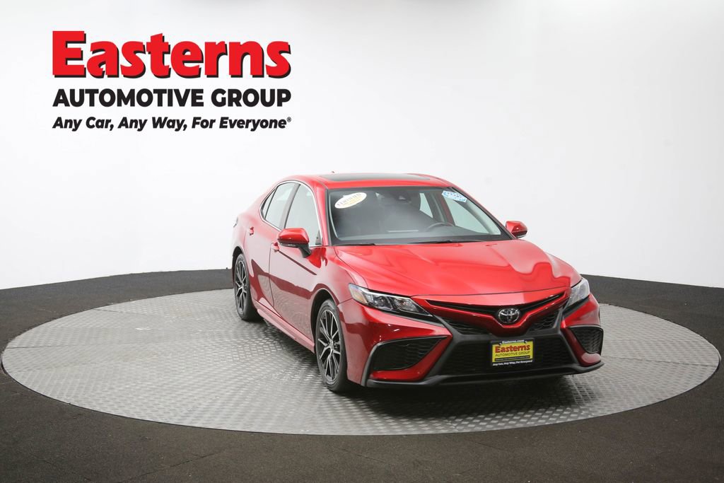 Used 2021 Toyota Camry SE w/ Cold Weather Package image 51