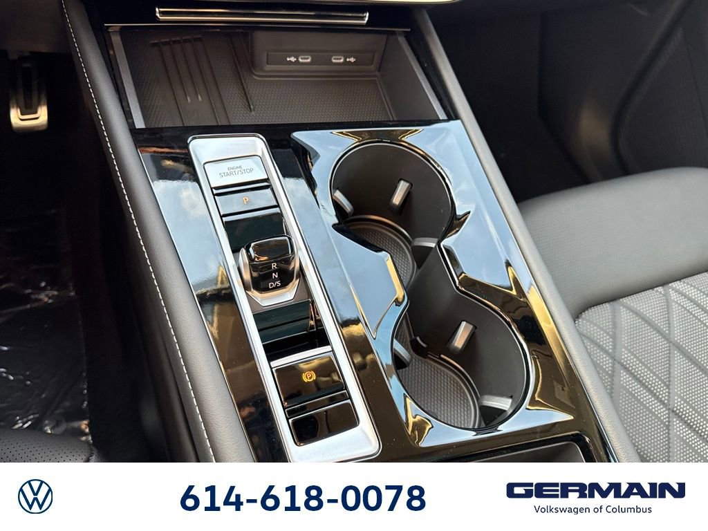 New 2026 Volkswagen Atlas SEL Premium R-Line image 29