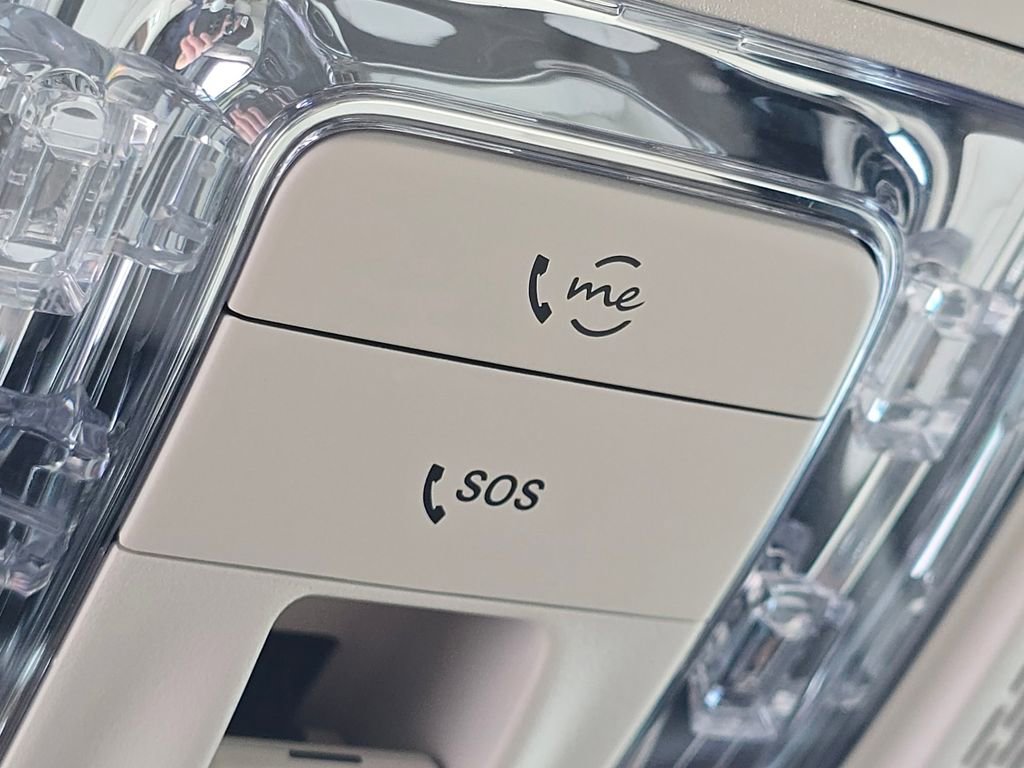 Used 2026 Mercedes-Benz GLS 450 4MATIC image 8