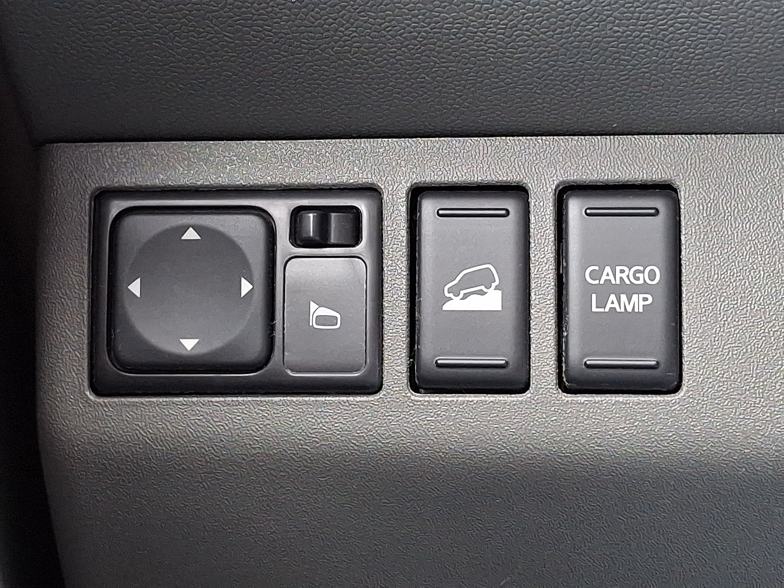 Certified 2021 Nissan Frontier SV w/ Midnight Edition Floor Mats AWD/4WD image 25