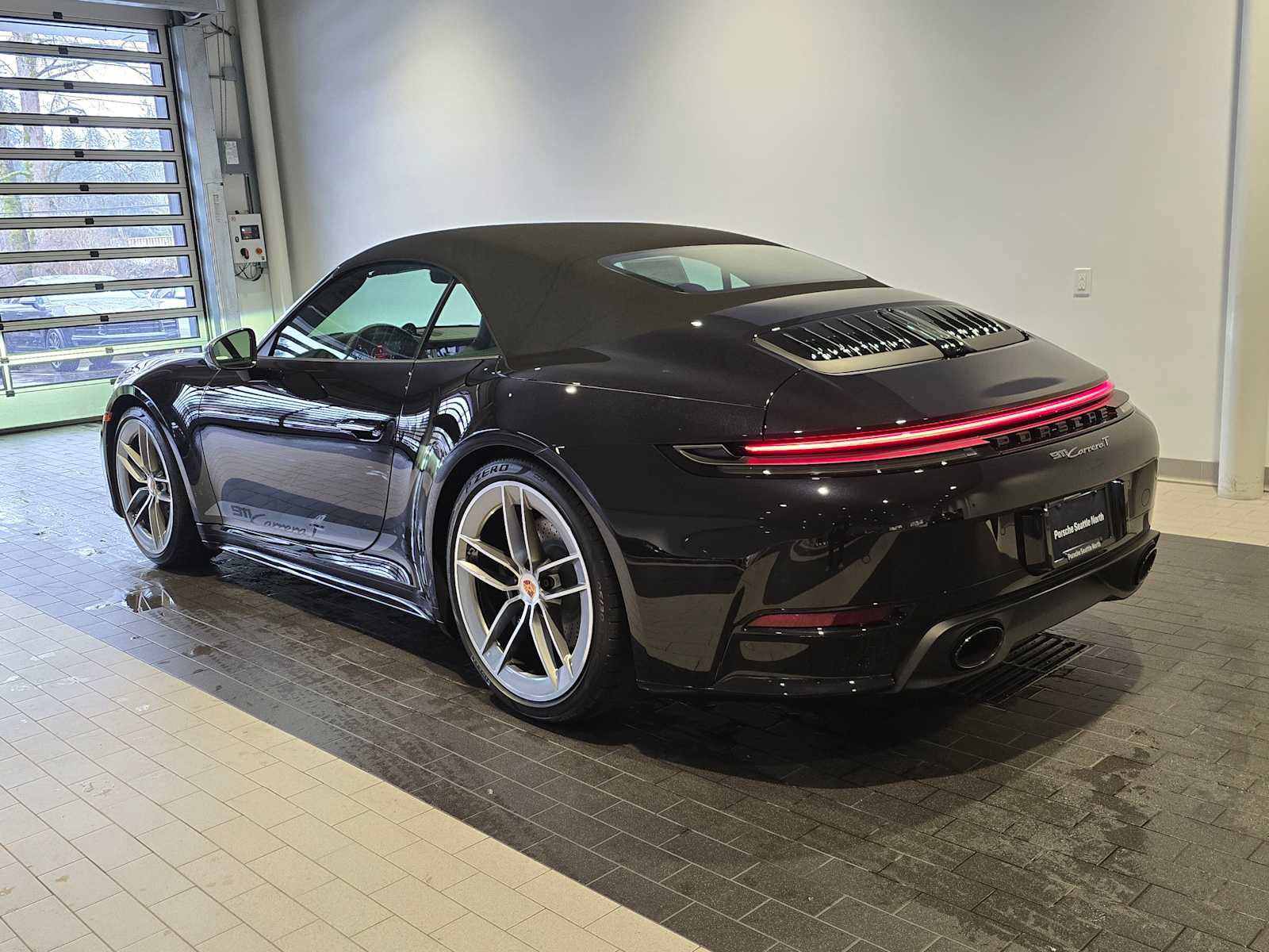 New 2026 Porsche 911 Carrera T image 3