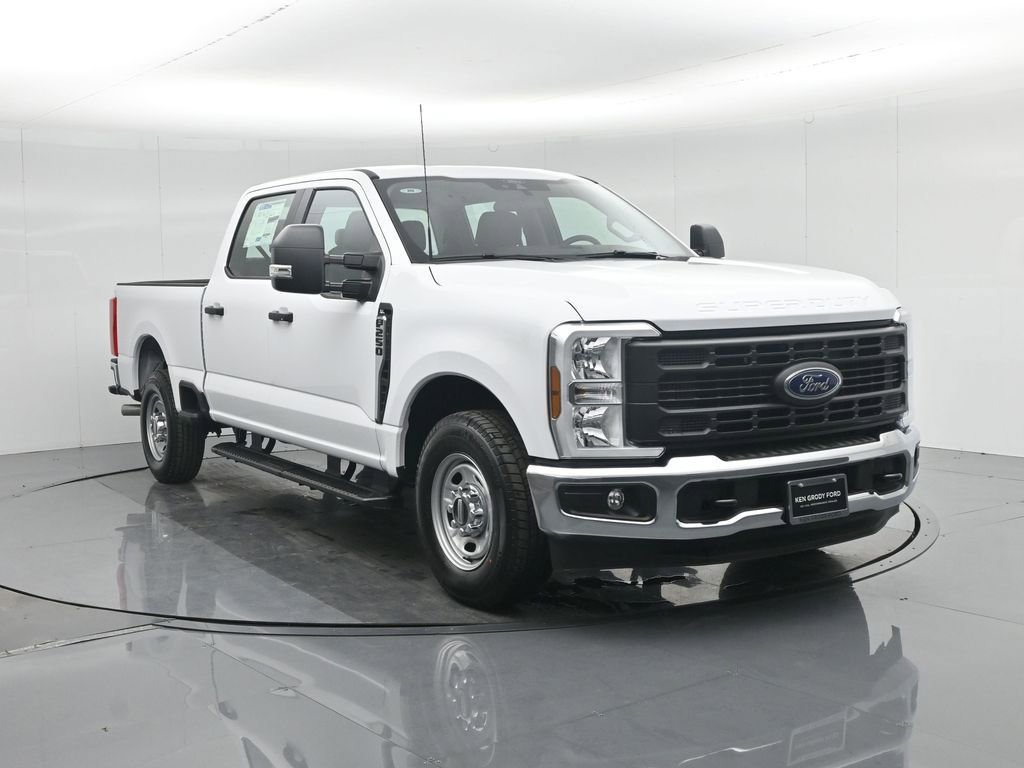 New 2026 Ford F250 XL w/ XL Chrome Package image 38