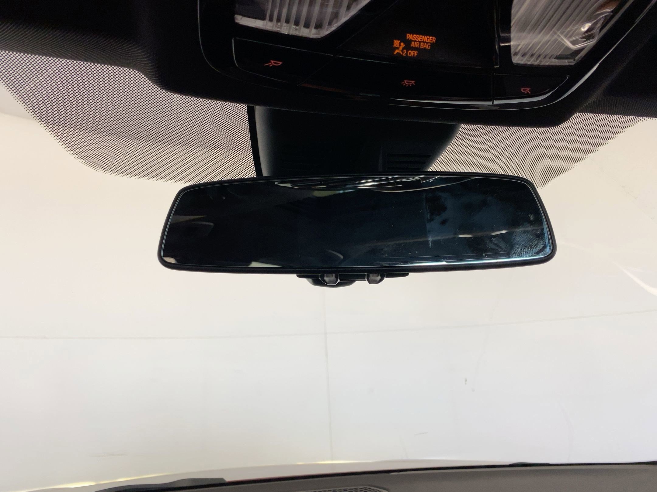 Used 2026 BMW 330i Sedan w/ M Sport Package image 16