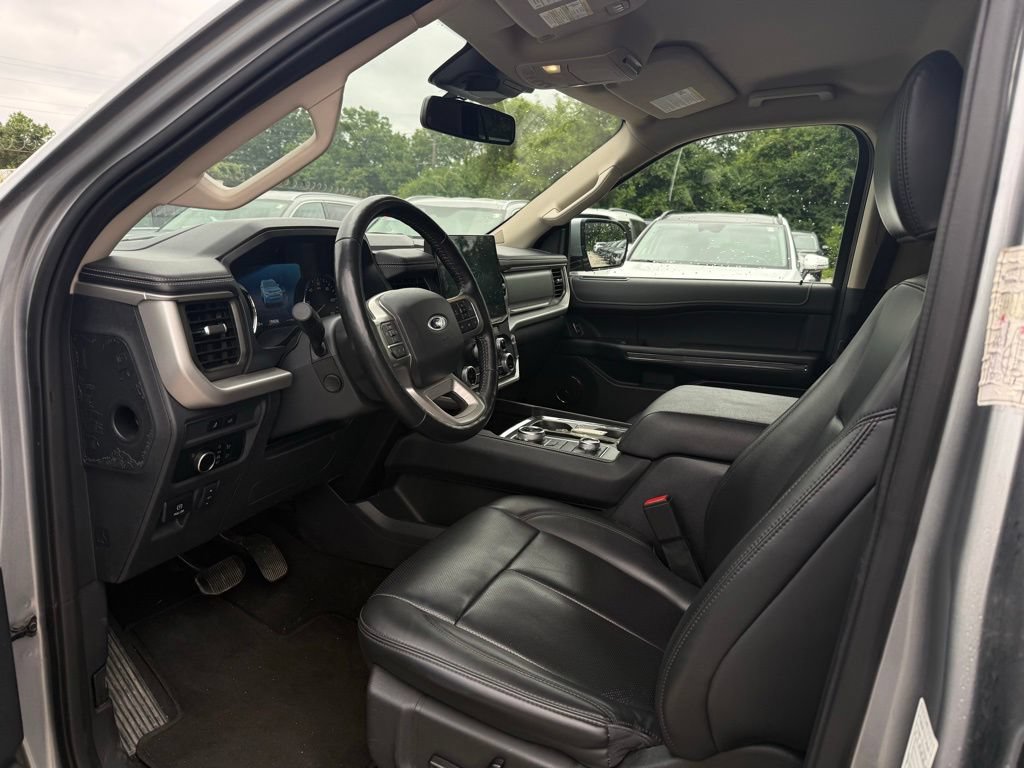 Used 2024 Ford Expedition Max XLT AWD/4WD image 9