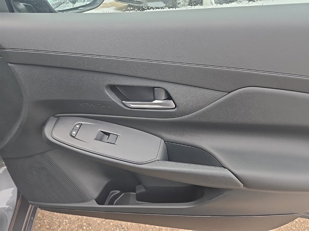 New 2026 Nissan Sentra SV image 24
