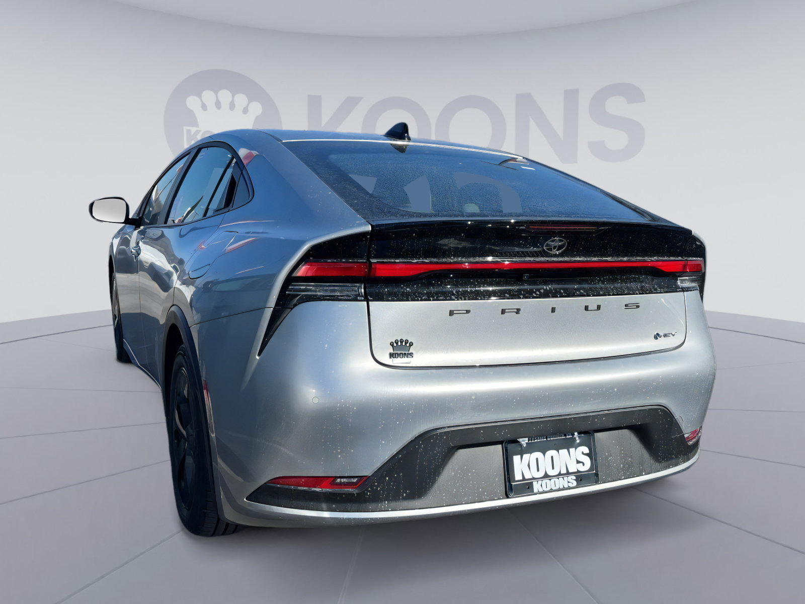 New 2026 Toyota Prius LE image 2