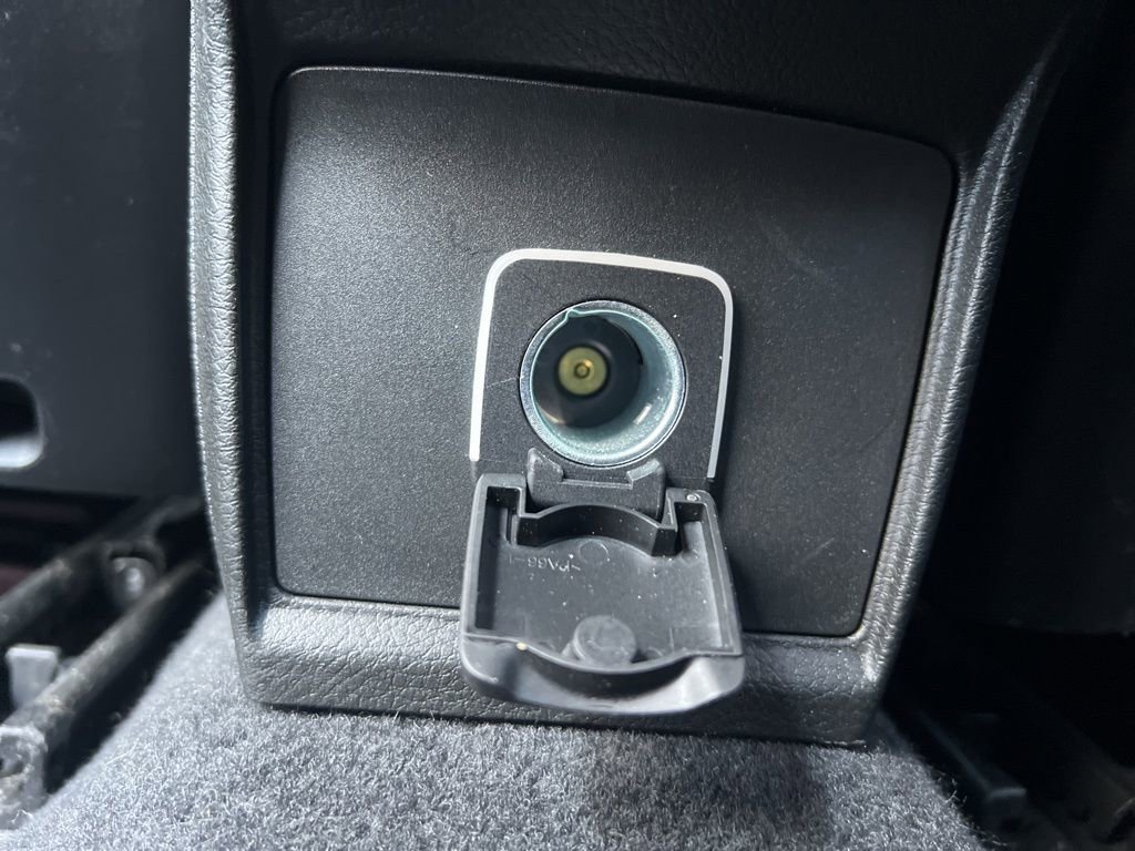 Used 2025 Jeep Compass Limited image 29