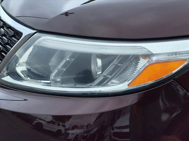 Used 2015 Kia Sorento LX AWD/4WD image 9