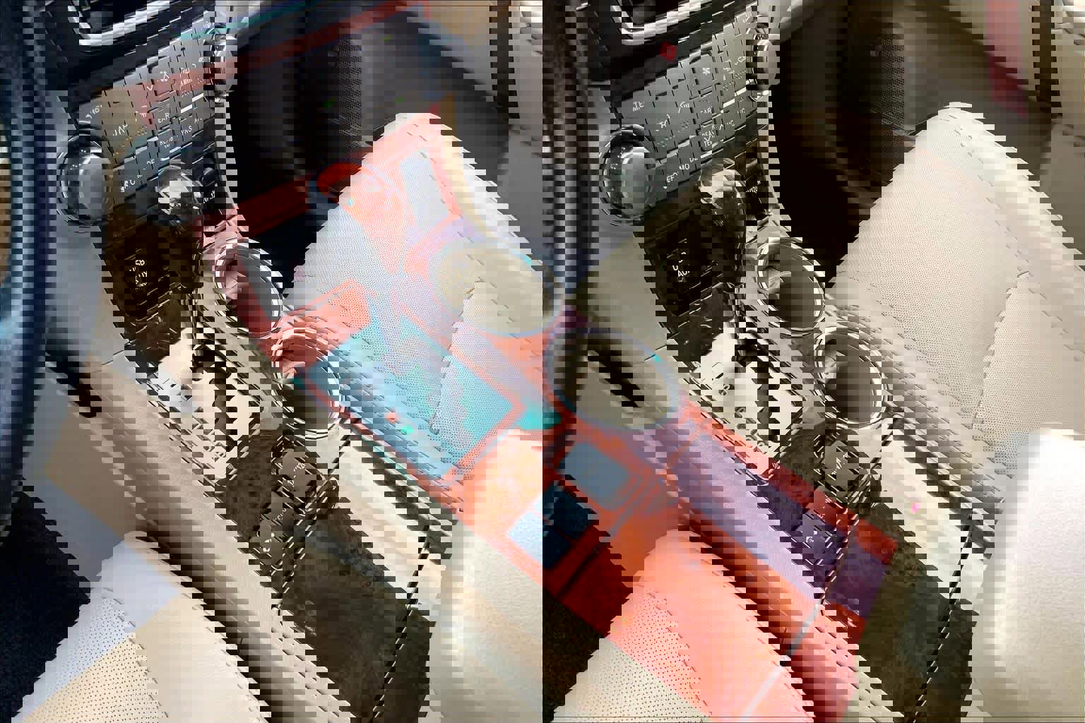 Used 2013 Toyota Highlander Limited image 16