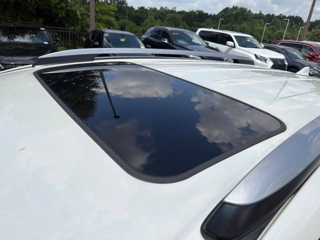 Used 2018 Toyota RAV4 Limited w/ Advanced Technology Package AWD/4WD image 12