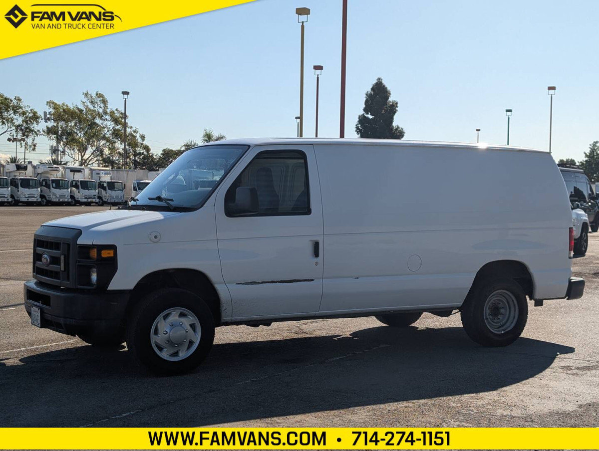 Used 2013 Ford E-150 and Econoline 150 image 3