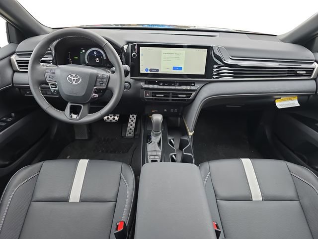 Used 2026 Toyota Camry SE w/ Multimedia Upgrade Package image 9