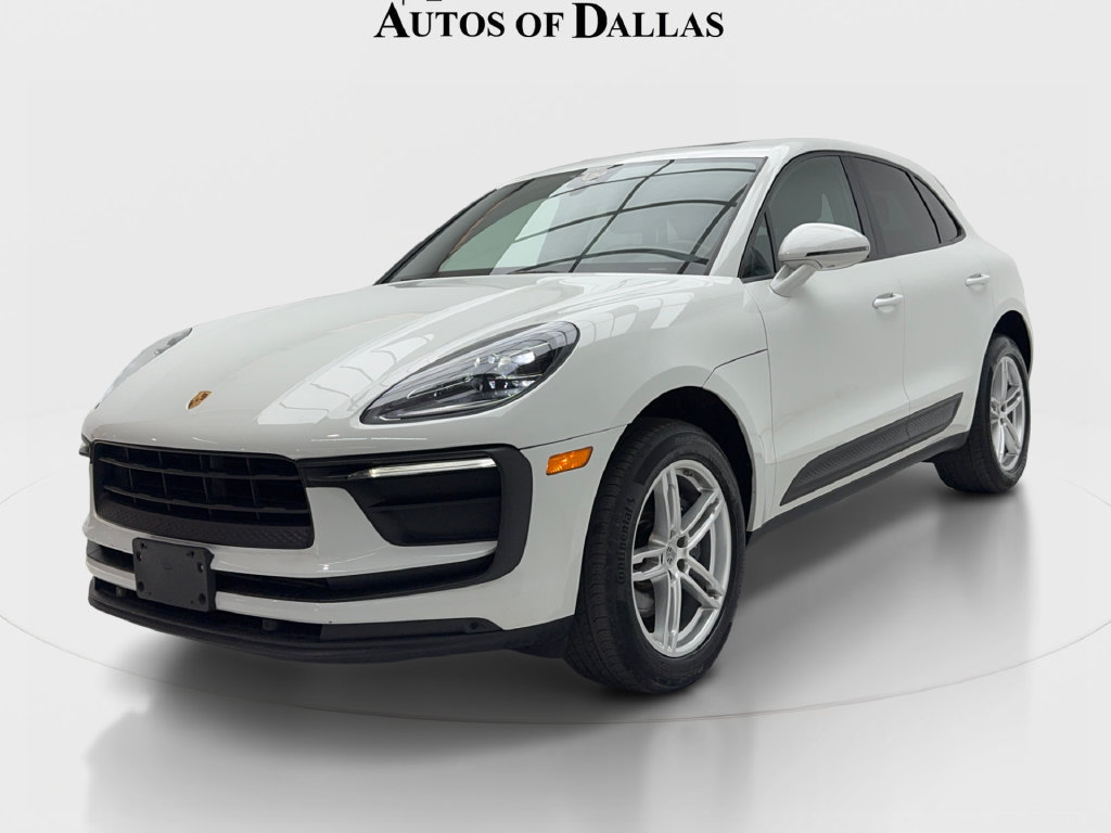 Used 2022 Porsche Macan AWD/4WD image 4