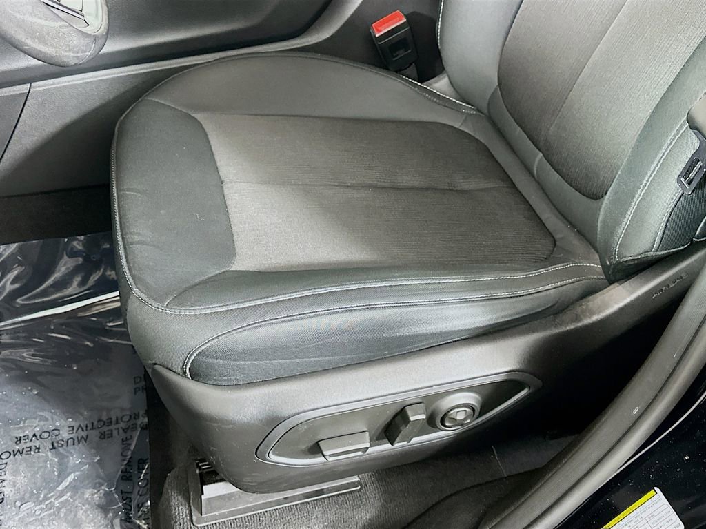 Used 2023 Jeep Grand Cherokee Laredo w/ Luxury Tech Group I image 30