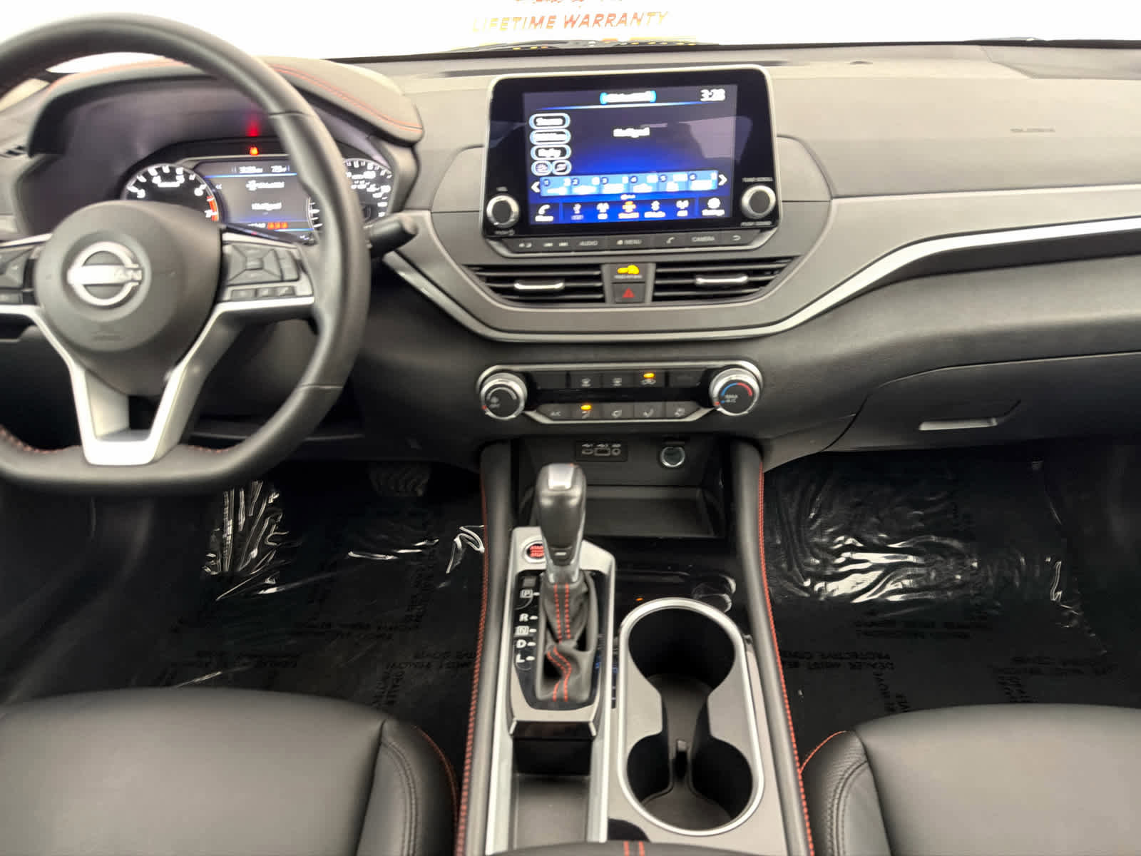 Used 2025 Nissan Altima 2.5 SR image 18