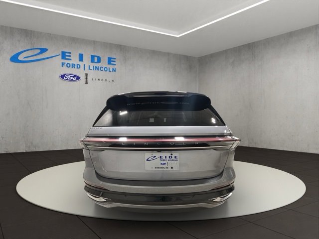 Used 2024 Lincoln Nautilus Reserve image 7