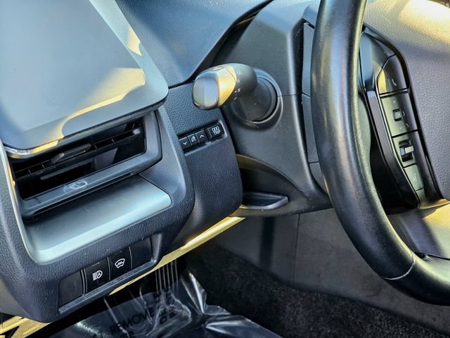 Used 2023 Toyota Prius LE FWD image 16