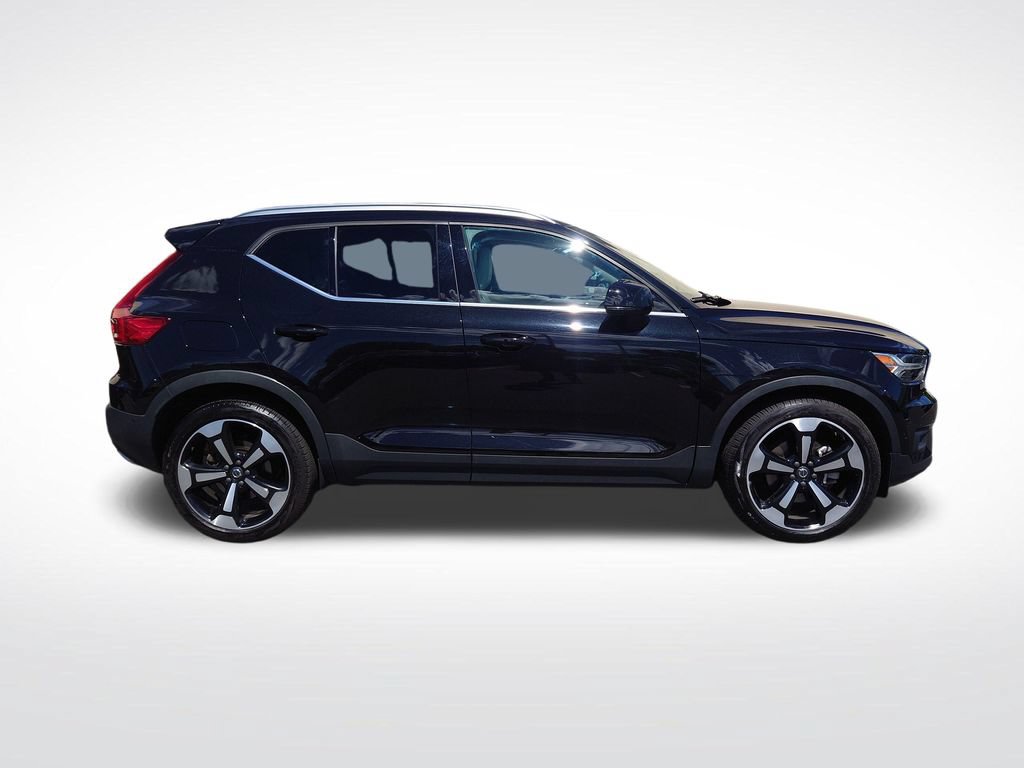 Used 2019 Volvo XC40 T5 Inscription AWD/4WD image 7