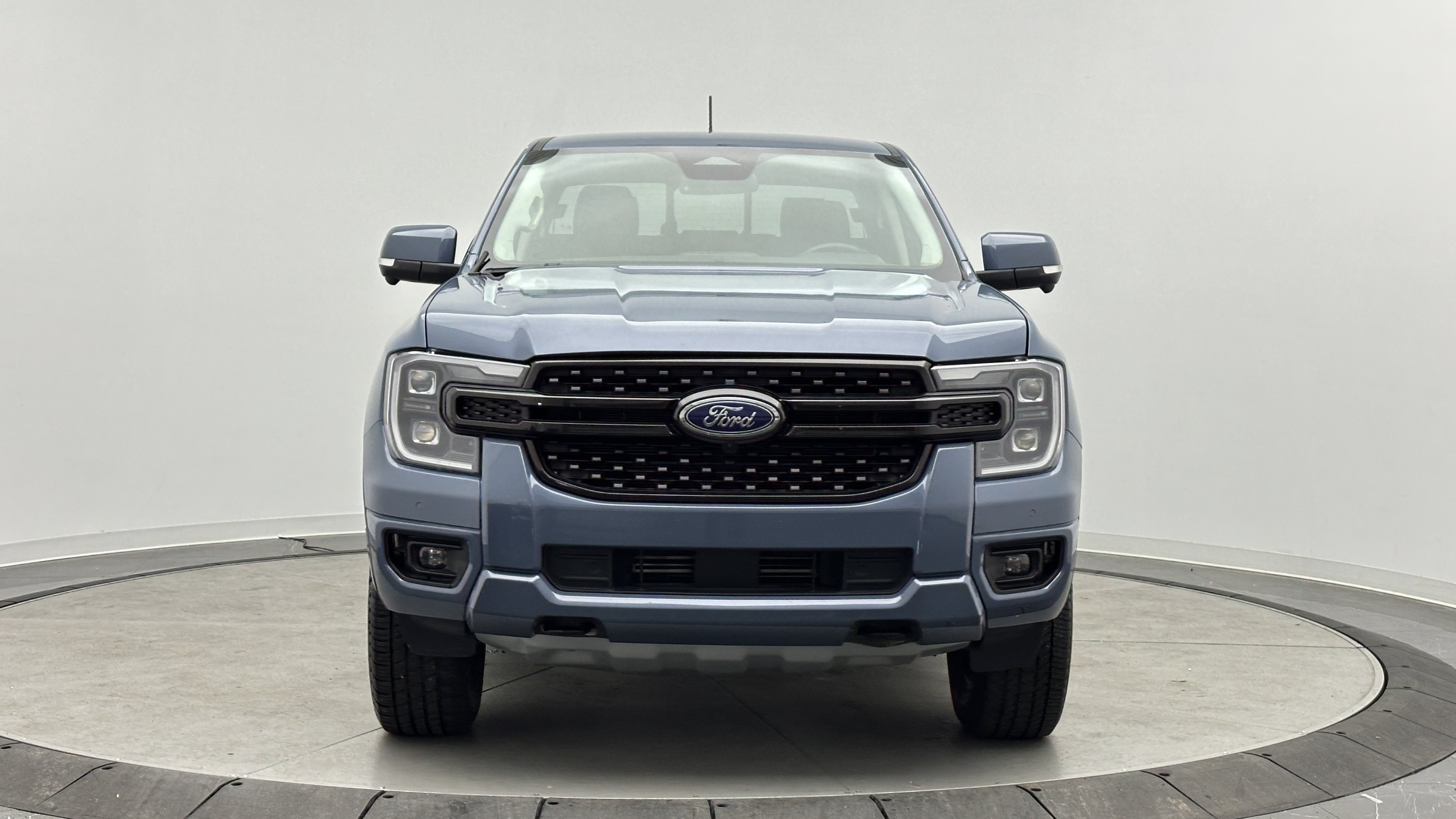 Used 2024 Ford Ranger Lariat AWD/4WD image 2