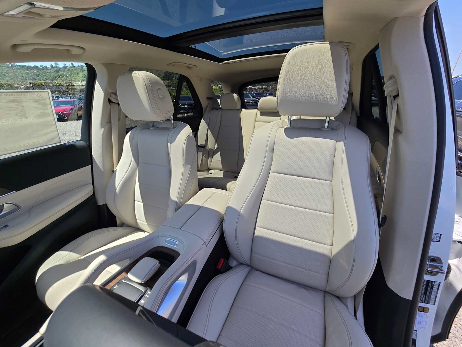 New 2026 Mercedes-Benz GLE 450e 4MATIC image 21