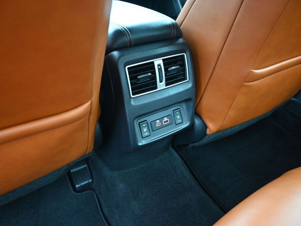 Used 2020 Nissan Maxima Platinum w/ Reserve Package image 13