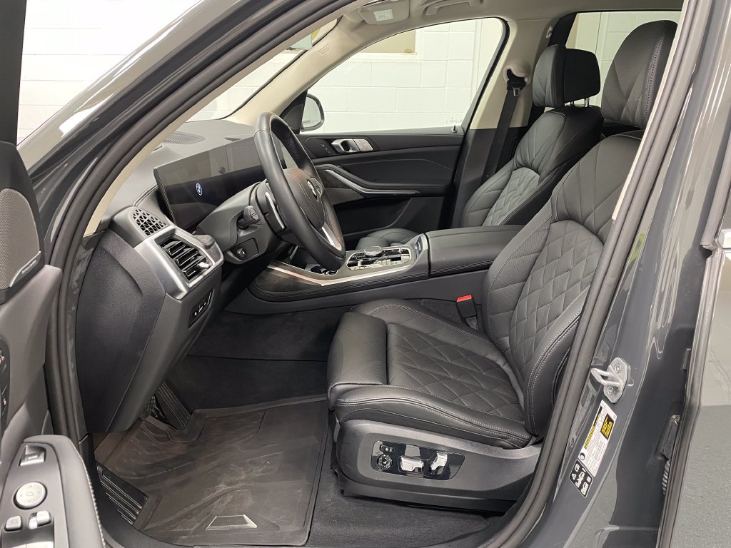 Certified 2026 BMW X7 xDrive40i AWD/4WD image 6