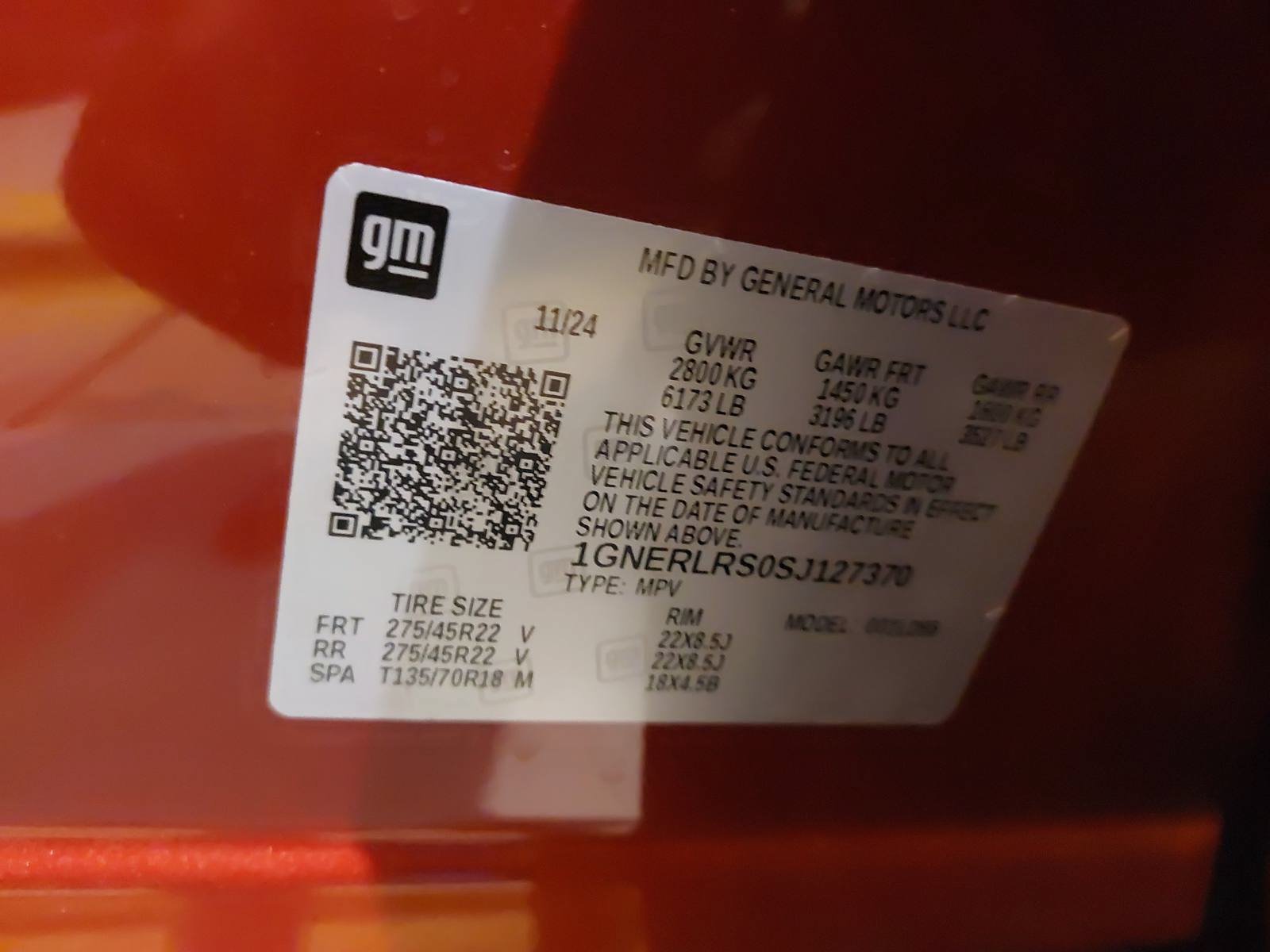 Used 2025 Chevrolet Traverse RS FWD image 35