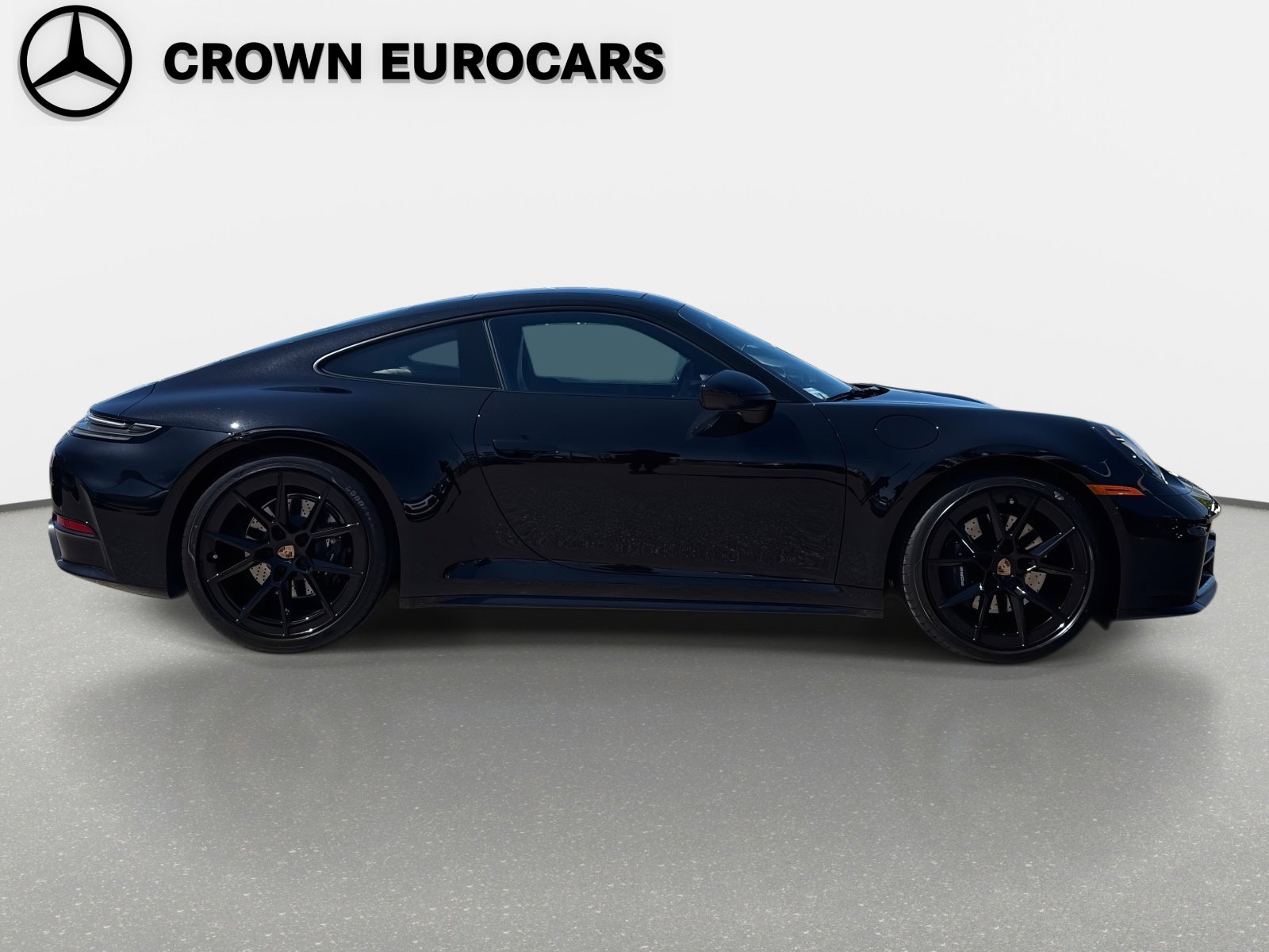 Used 2026 Porsche 911 Carrera image 6