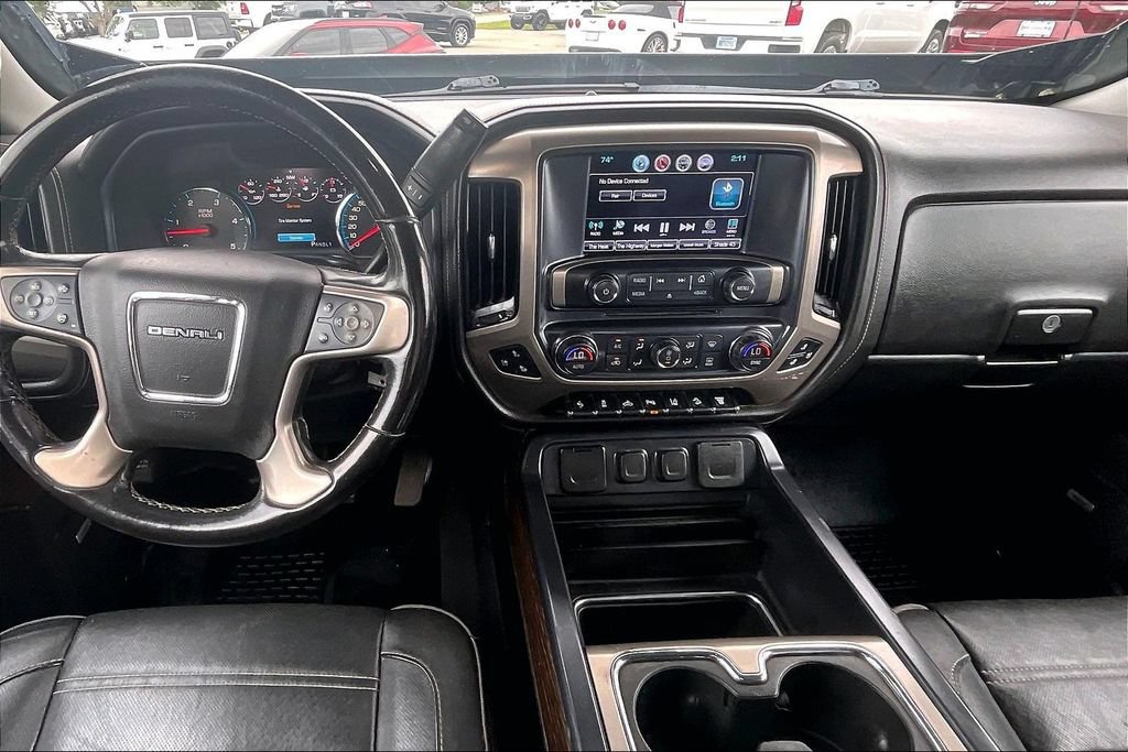 Used 2019 GMC Sierra 2500 Denali w/ Suspension Package, Off-Road AWD/4WD image 15