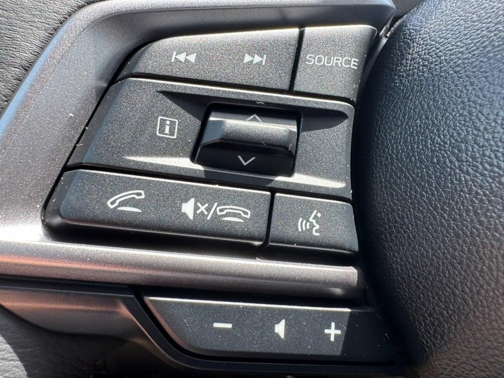 Used 2024 Subaru Outback Limited AWD/4WD image 18