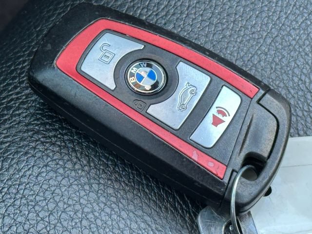 Used 2017 BMW 330i Sedan RWD image 27