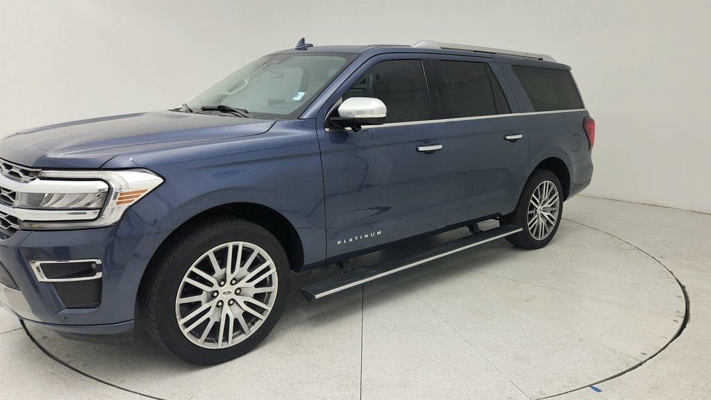 Used 2022 Ford Expedition Max Platinum RWD image 3