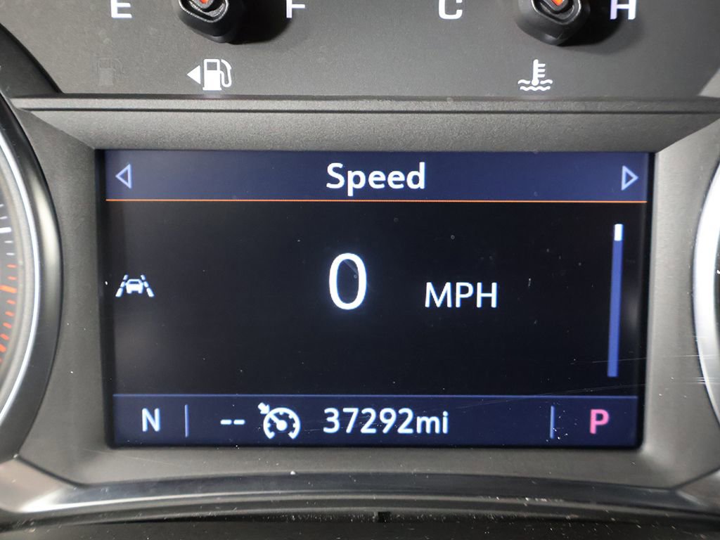 Used 2023 Chevrolet Traverse LT AWD/4WD image 39