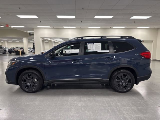 Used 2024 Subaru Ascent Onyx Edition image 4