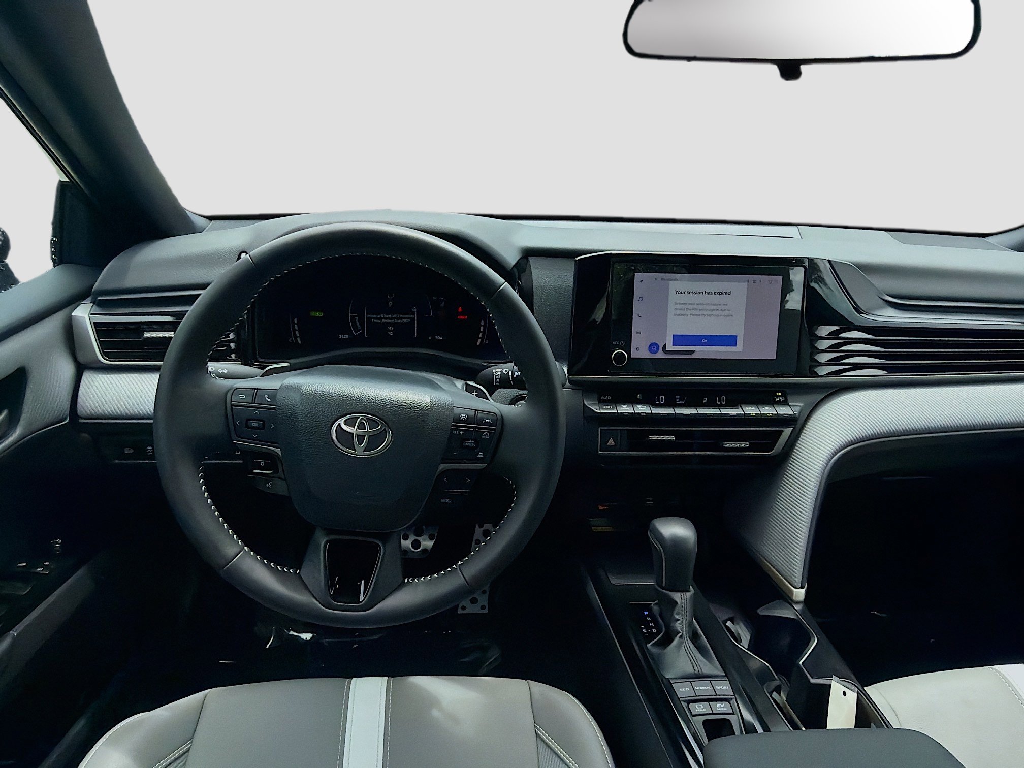 Used 2026 Toyota Camry SE FWD image 20