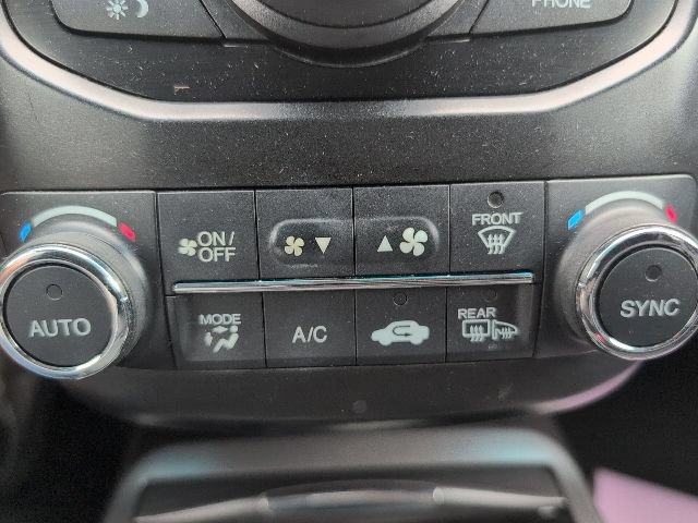 Used 2015 Acura RDX w/ Technology Package AWD/4WD image 25