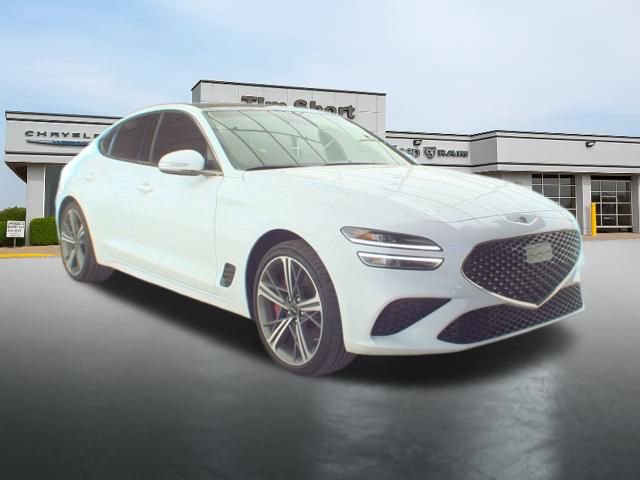 Used 2025 Genesis G70 3.3T Advanced image 6