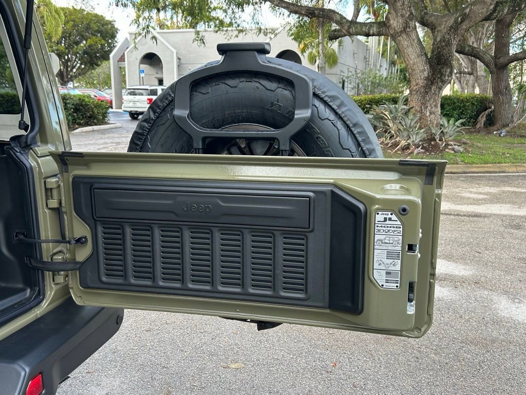 New 2026 Jeep Wrangler Unlimited Rubicon 392 image 46