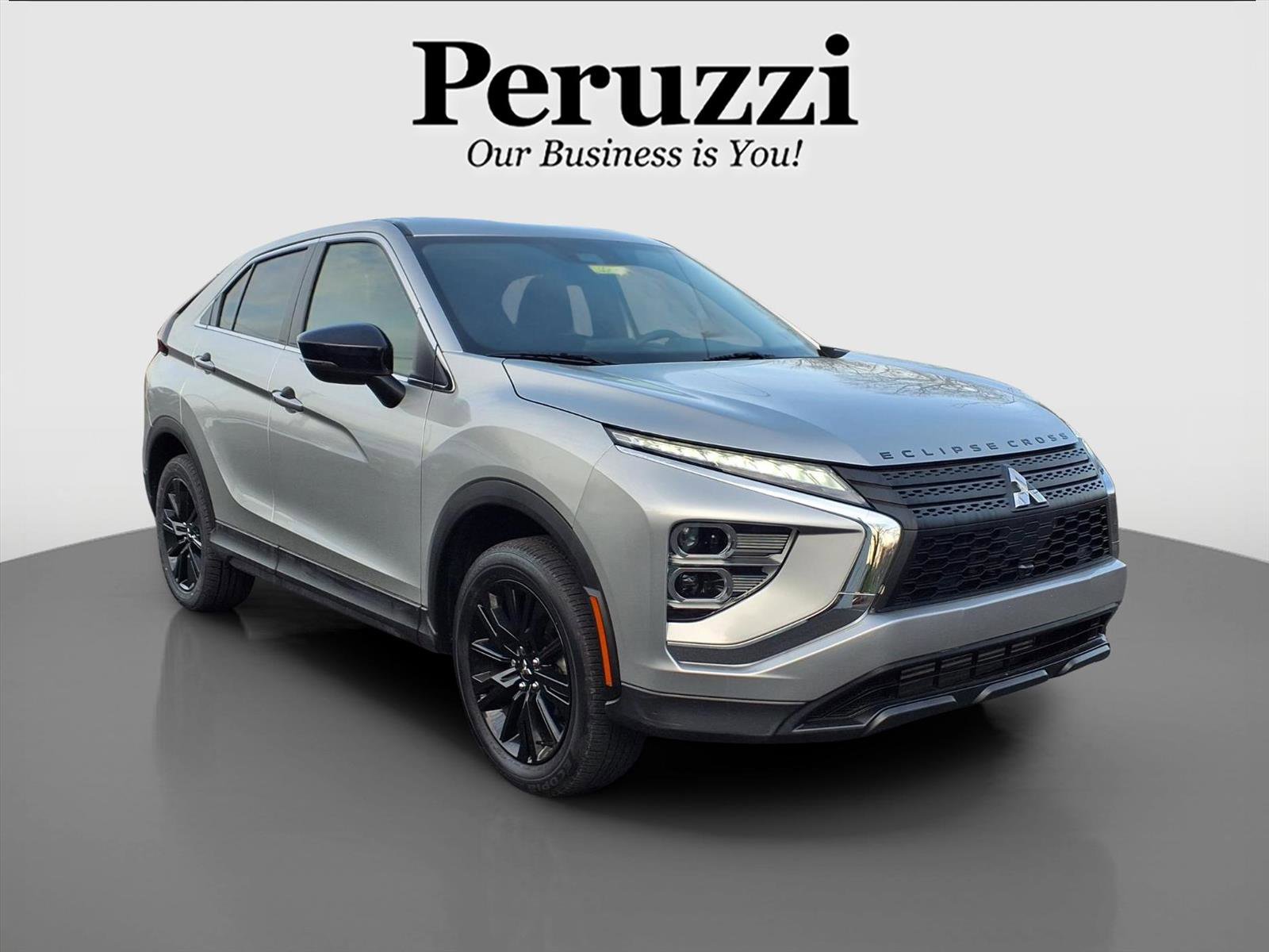 Used 2024 Mitsubishi Eclipse Cross LE image 1