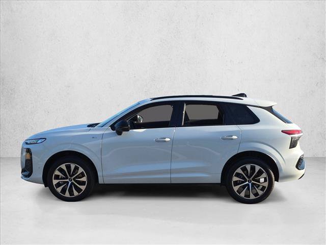 New 2026 Audi Q3 quattro 2.0T AWD/4WD image 8