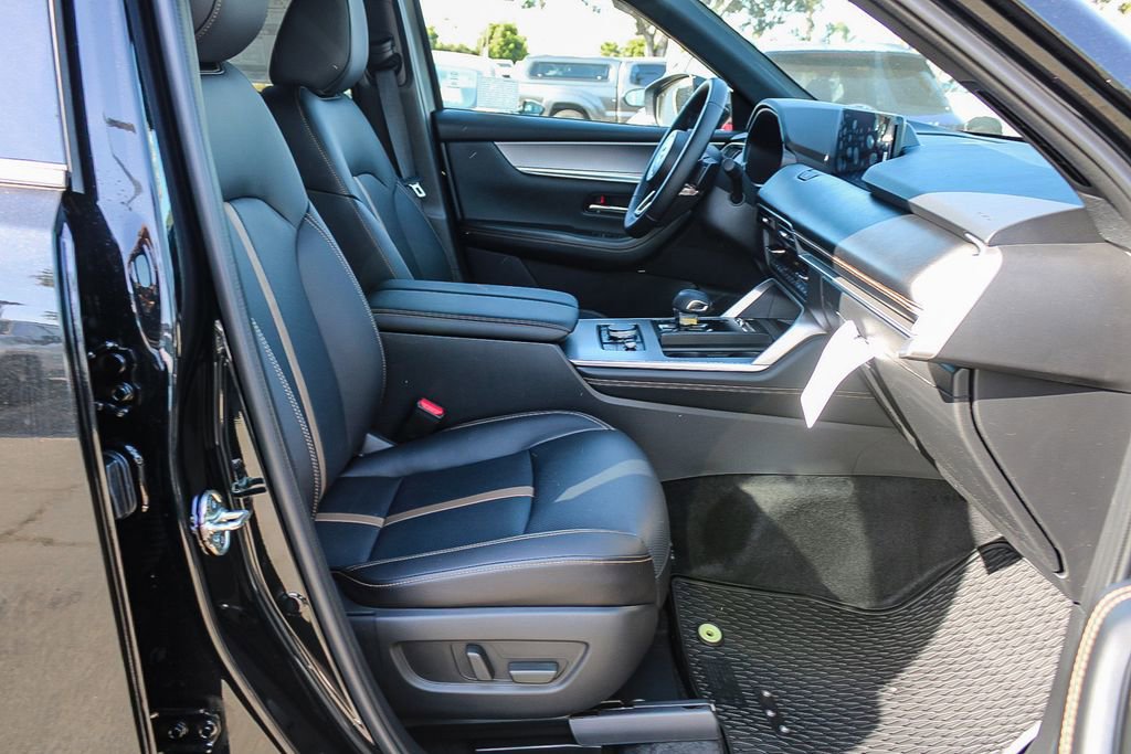 New 2026 MAZDA CX-90 Plug-In Hybrid w/ Premium Plus image 18