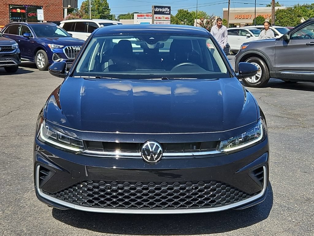 Used 2025 Volkswagen Jetta S FWD image 2