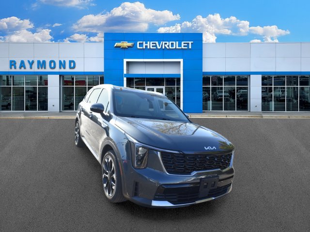 Used 2025 Kia Sorento EX FWD image 9