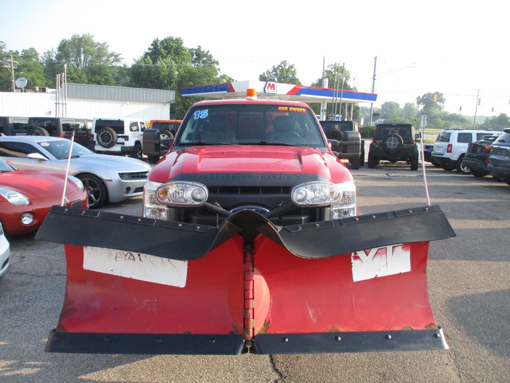 Used 2015 Ford F350 XL image 3