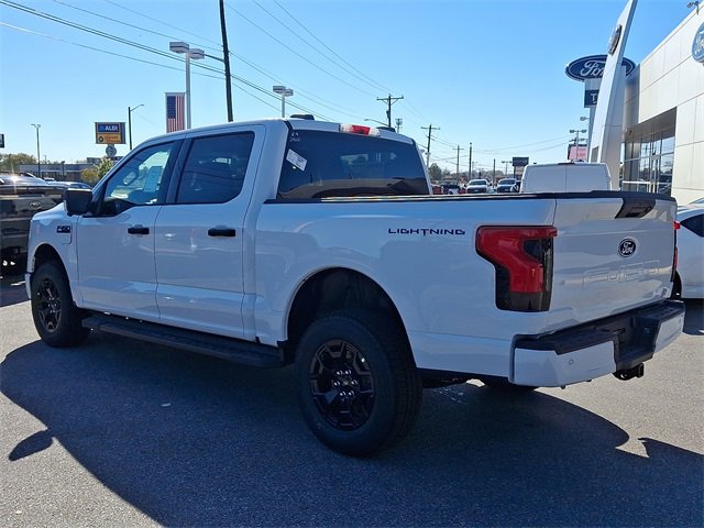 New 2025 Ford F150 Lightning XLT image 3